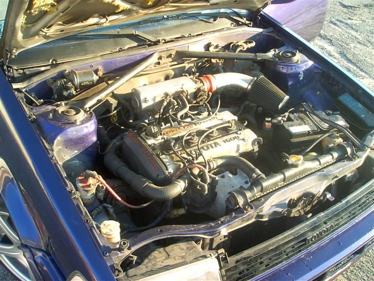 Toyota Corolla 1,6 GT (Solgt) billede 9