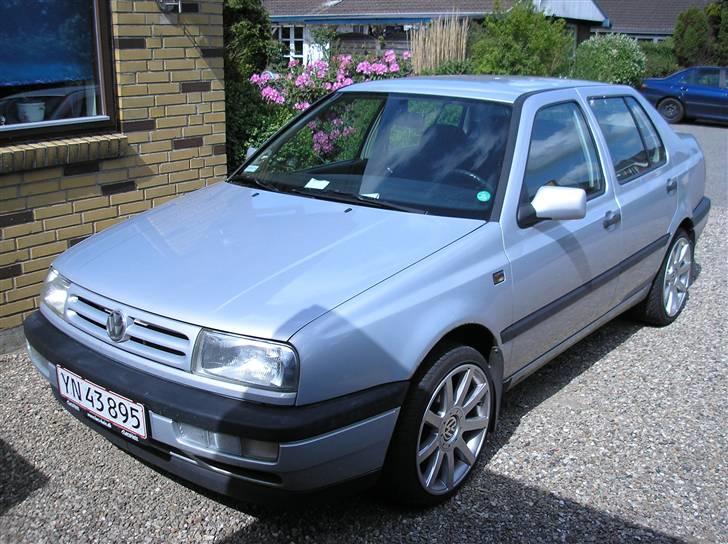 VW Vento GL billede 2