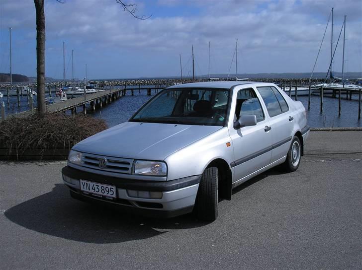 VW Vento GL billede 3
