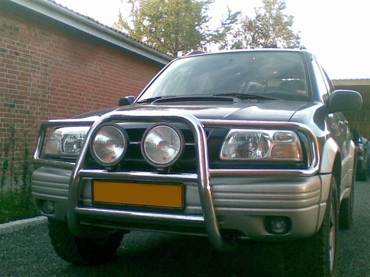Suzuki grand vitara2,0 TD SOLGT - så kom der Hella 3000 på bilen, lad der blive lys billede 11
