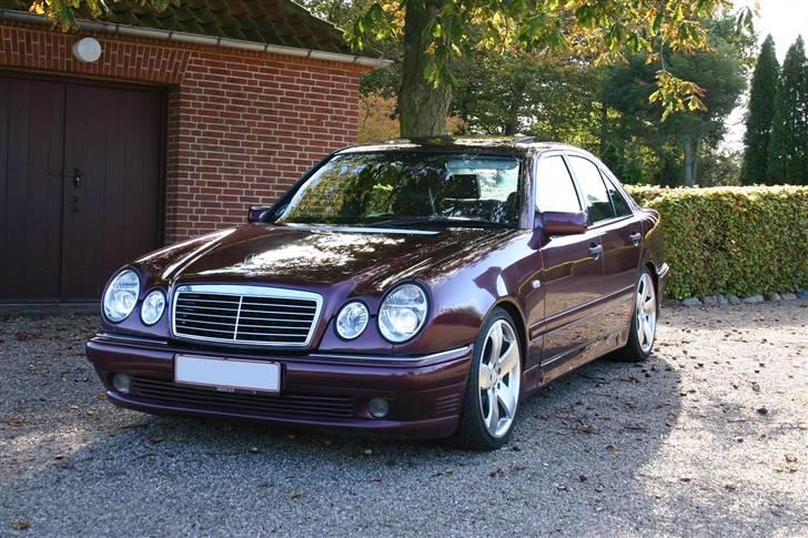 Mercedes Benz E300 Diesel billede 1