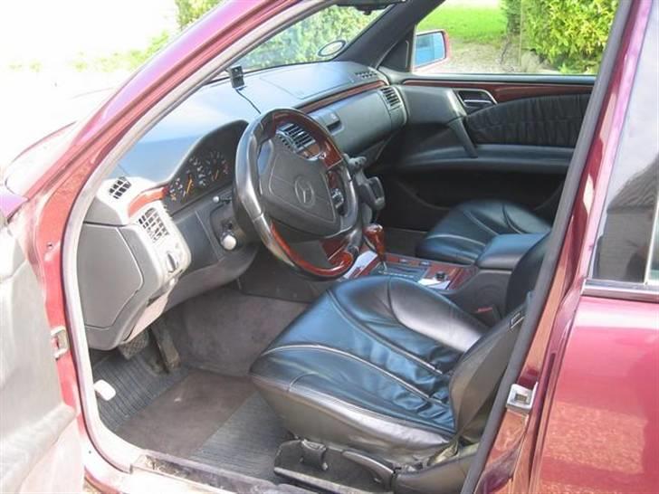 Mercedes Benz E300 Diesel billede 5