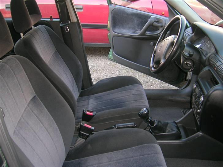 Opel Astra Sedan Comfort --SOLGT-- billede 5