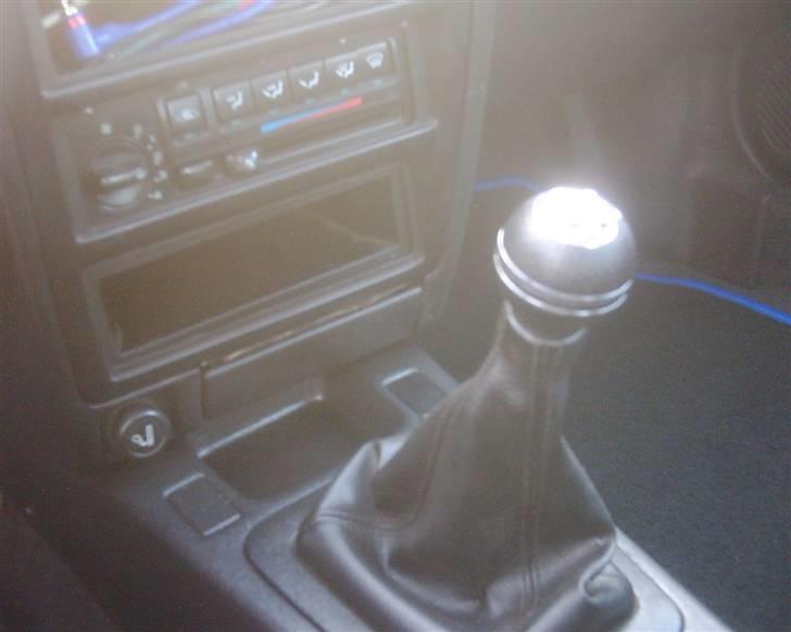 Nissan Primera 2.0GT 154hk solgt billede 15