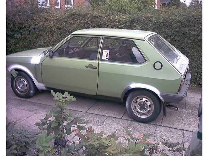 {{currentPhoto.altText}} billede {{currentPhoto.number}}