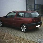 Alfa Romeo 145