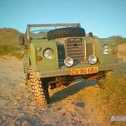 Land Rover 88"