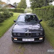 BMW e30 325 iX  4WD