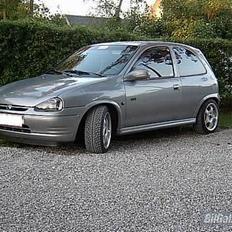 Opel CORSA B GSI