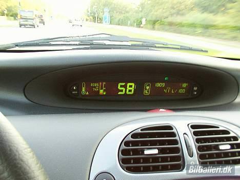 Citroën picasso 1,6i  prestige cl billede 2