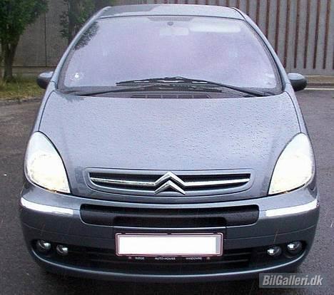 Citroën picasso 1,6i  prestige cl billede 10