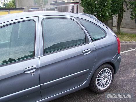 Citroën picasso 1,6i  prestige cl billede 8