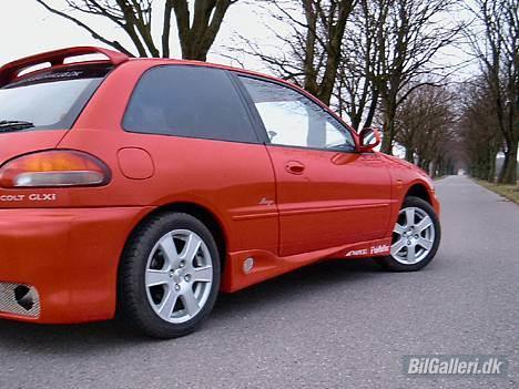 Mitsubishi Colt Solgt..! - Gitteret bagi skal snart skiftes ud ;) billede 1