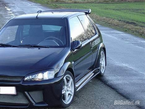 Peugeot 106 Rallye - Så kom der billeder med de nye forlygter.  billede 1