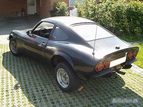 Opel GT-AL*SOLGT* - Og bagfra som hun står nu.. :) billede 7