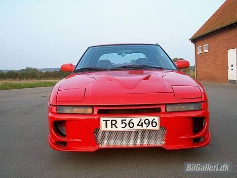 Mazda 323F  billede 3