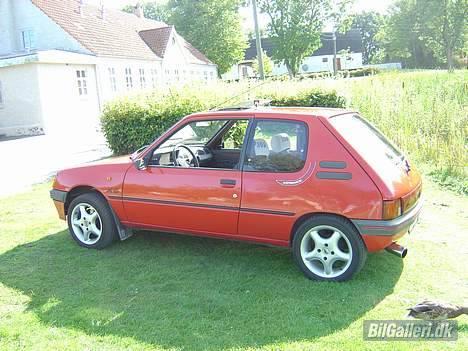Peugeot 205 xs 1,4  - solgt!!! billede 2