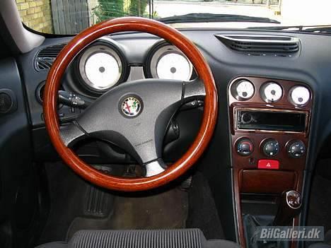 Alfa Romeo 156 SOLGT - Her sidder jeg normalt ;-) billede 7
