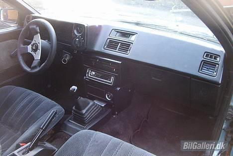 Toyota Corolla GT Coupé - Den sorte kabine som jeg købte af Carsten Petersen som havde en sort Ae86 herinde. billede 4