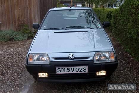 Skoda Favorit 136 Silverline   - front billede 5