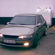 Opel Vetra B cdx