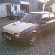 Ford escort 1,3