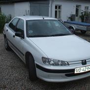 Peugeot 406