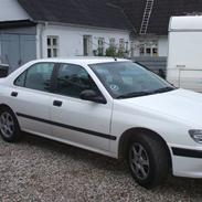 Peugeot 406