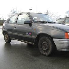 Daihatsu Charade - 1600 LOW!