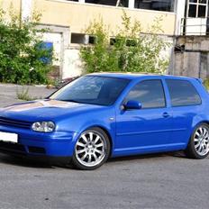 VW Golf IV GTI *Solgt*