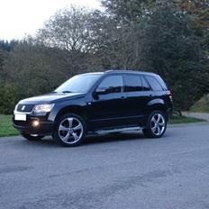 Suzuki Grand Vitara 2,0 GLX 20"