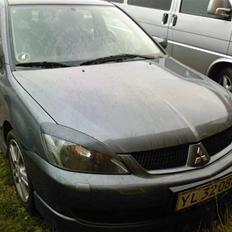 Mitsubishi Lancer  *SOLGT*