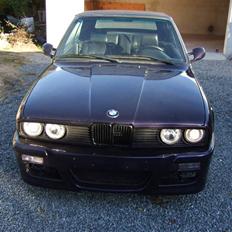 BMW 325i cab