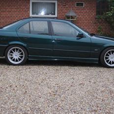 BMW E36 325i