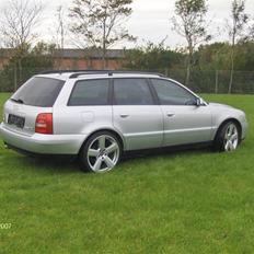 Audi A4 2.5 TDI Quattro