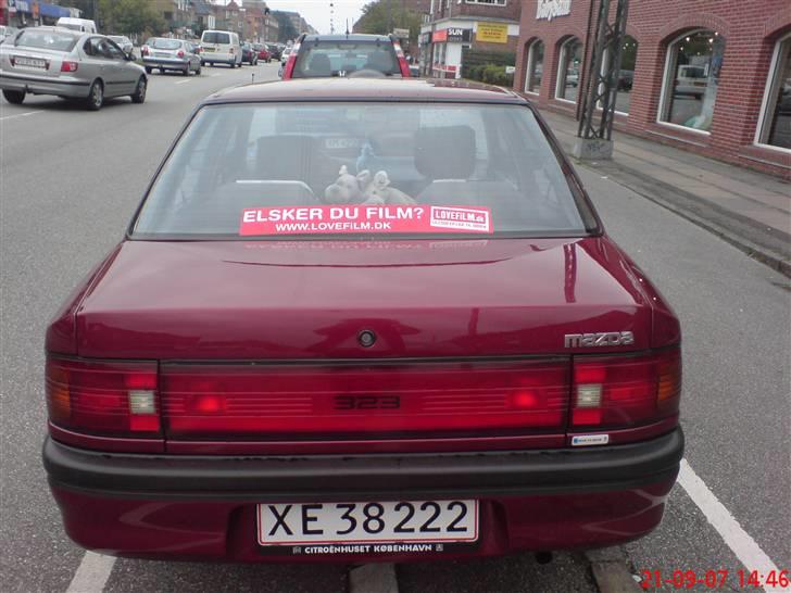 Mazda    323 SOLGT  2011 billede 19