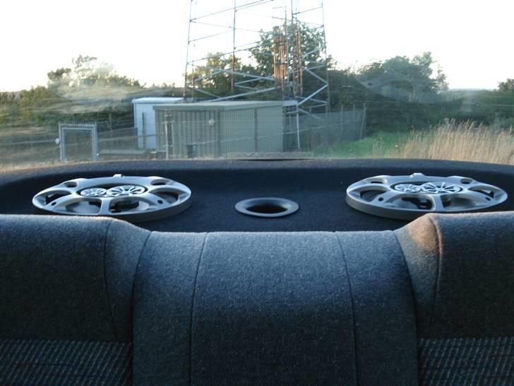 Toyota Carina E billede 7