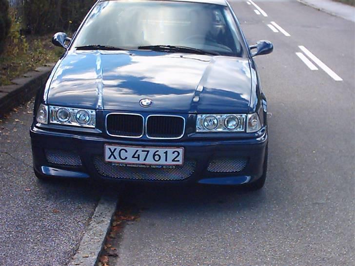 BMW 318i 1,8 billede 13