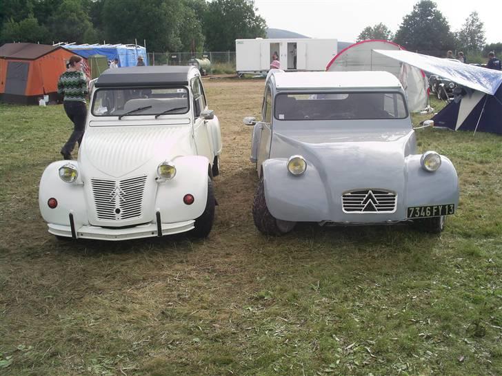 Citroën 2 cv 6 - Til verdenstræf- der var lige en der havde bygget en lidt ud billede 9