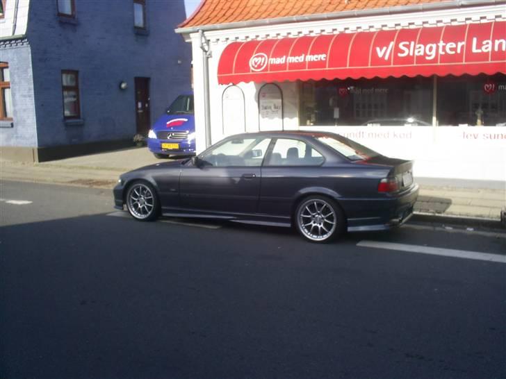 BMW 318is Coupe E36 SOLGT billede 5