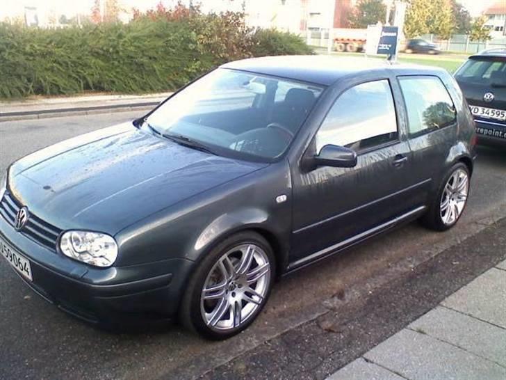 VW Golf 4 TDI 130HK <Solgt> billede 9