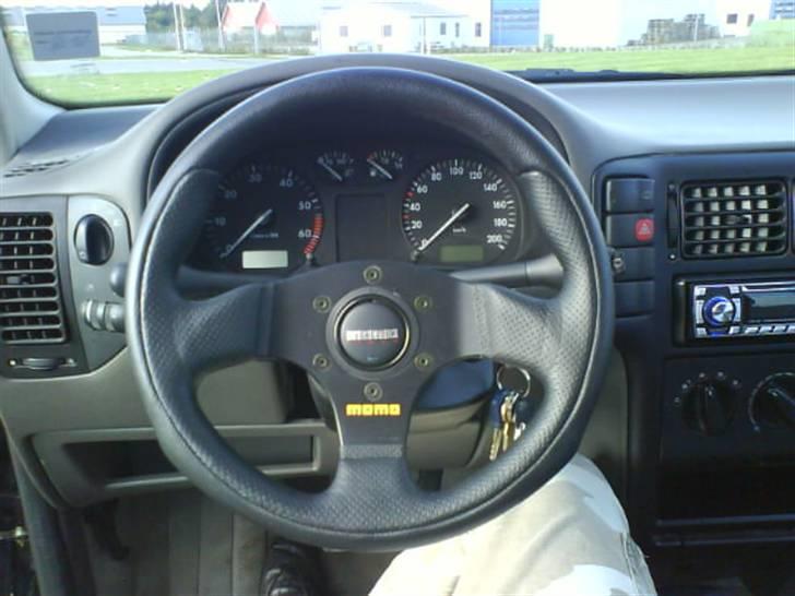 VW Polo  6n Solgt billede 6