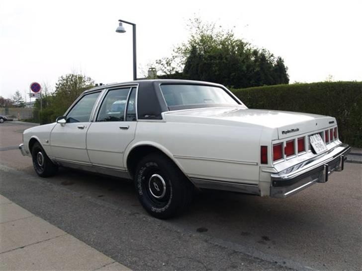 Chevrolet Caprice Brougham billede 10