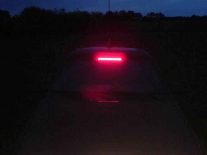 Opel kadett E (DØD) billede 8