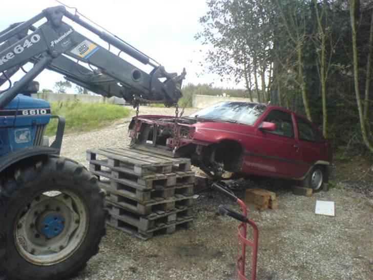 Opel kadett E (DØD) billede 11