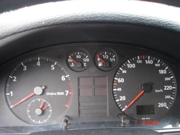 Audi a4 1.8T    SOLGT billede 5