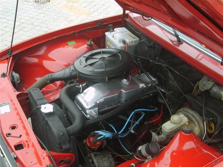 Opel ascona b berlina SOLGT billede 10