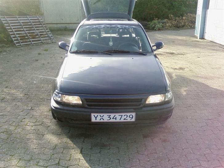 Opel astra 1,6 i-se solgt ! billede 13