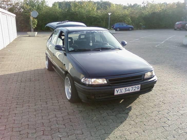 Opel astra 1,6 i-se solgt ! billede 14