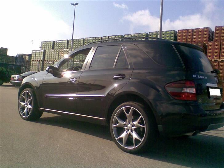 Mercedes Benz ML 320 CDI 4 MATIC(SOLGT) billede 3